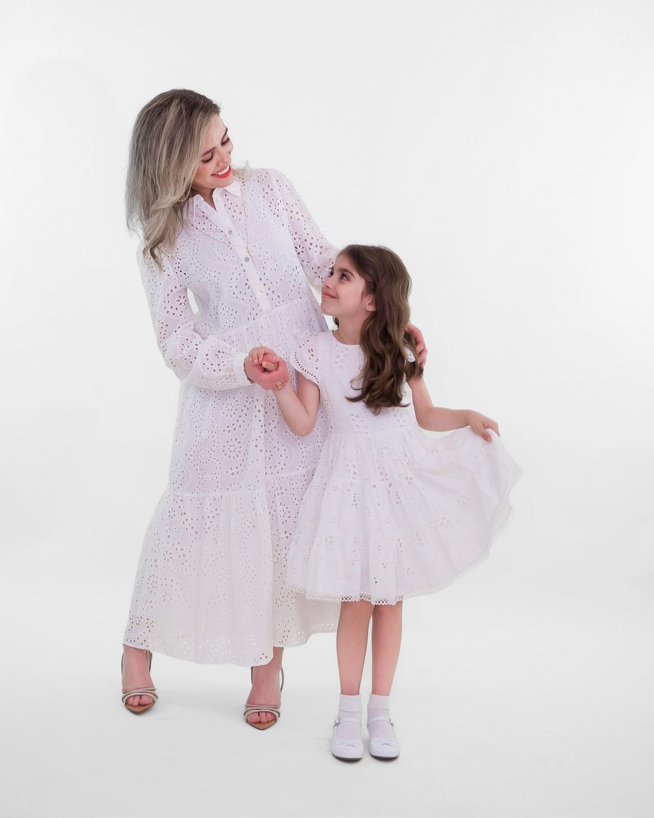 Family portrait photographed by Kamar photography