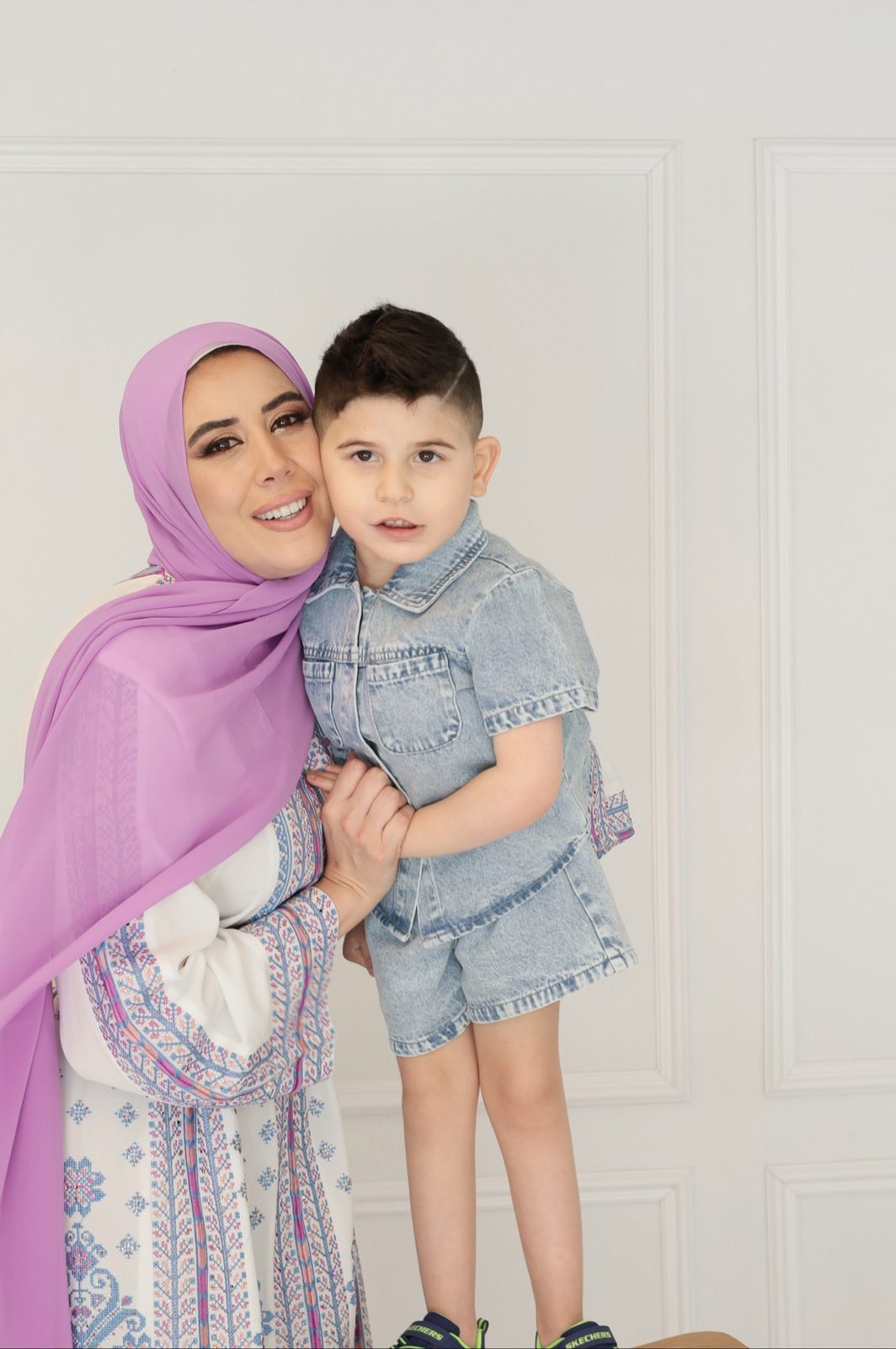 Family portrait photographed by Kamar photography