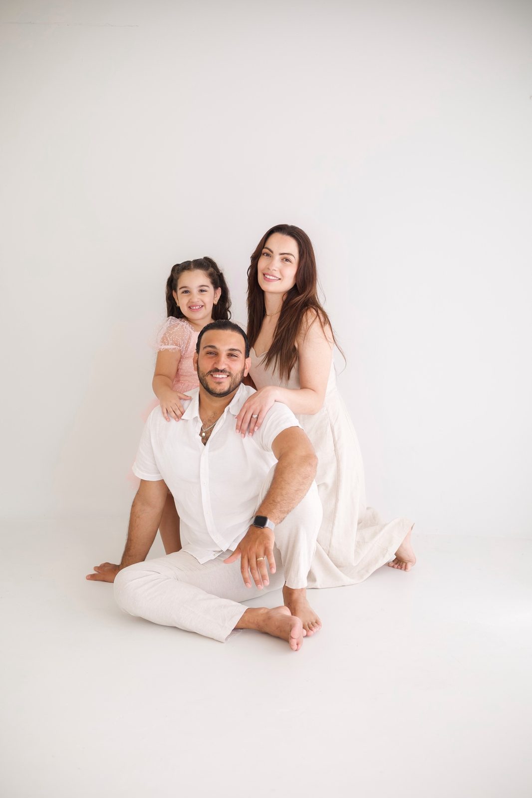Family portrait photographed by Kamar photography
