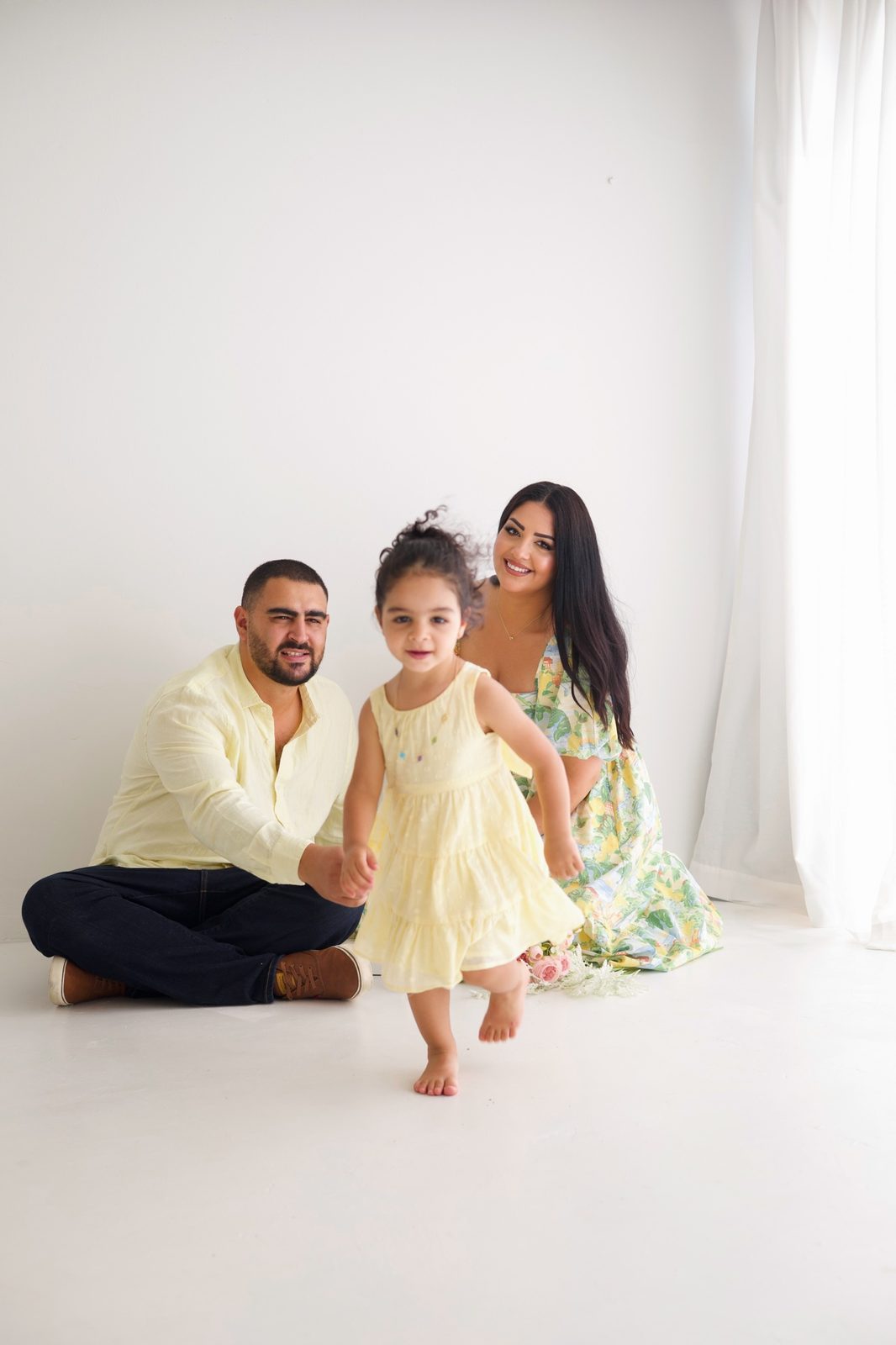 Family portrait photographed by Kamar photography