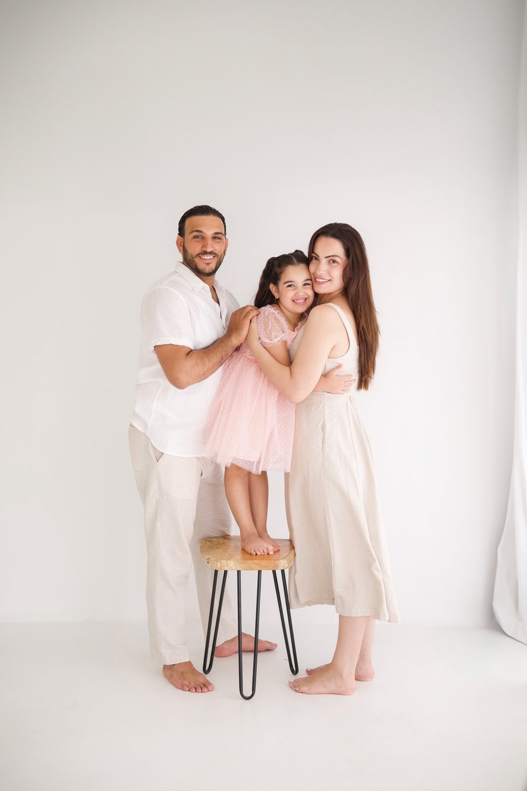 Family portrait photographed by Kamar photography