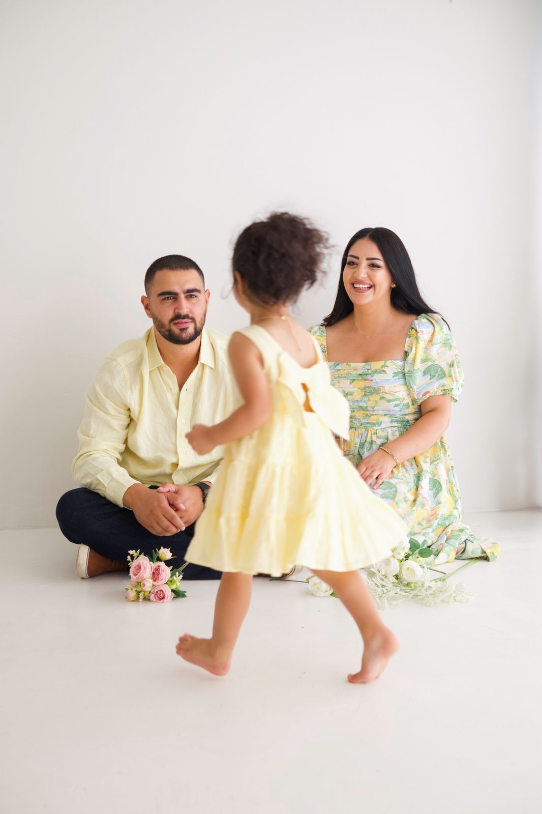 Family portrait photographed by Kamar photography