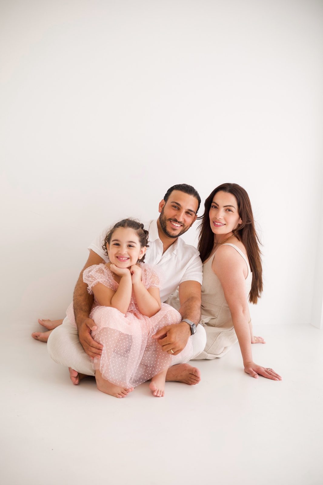 Family portrait photographed by Kamar photography