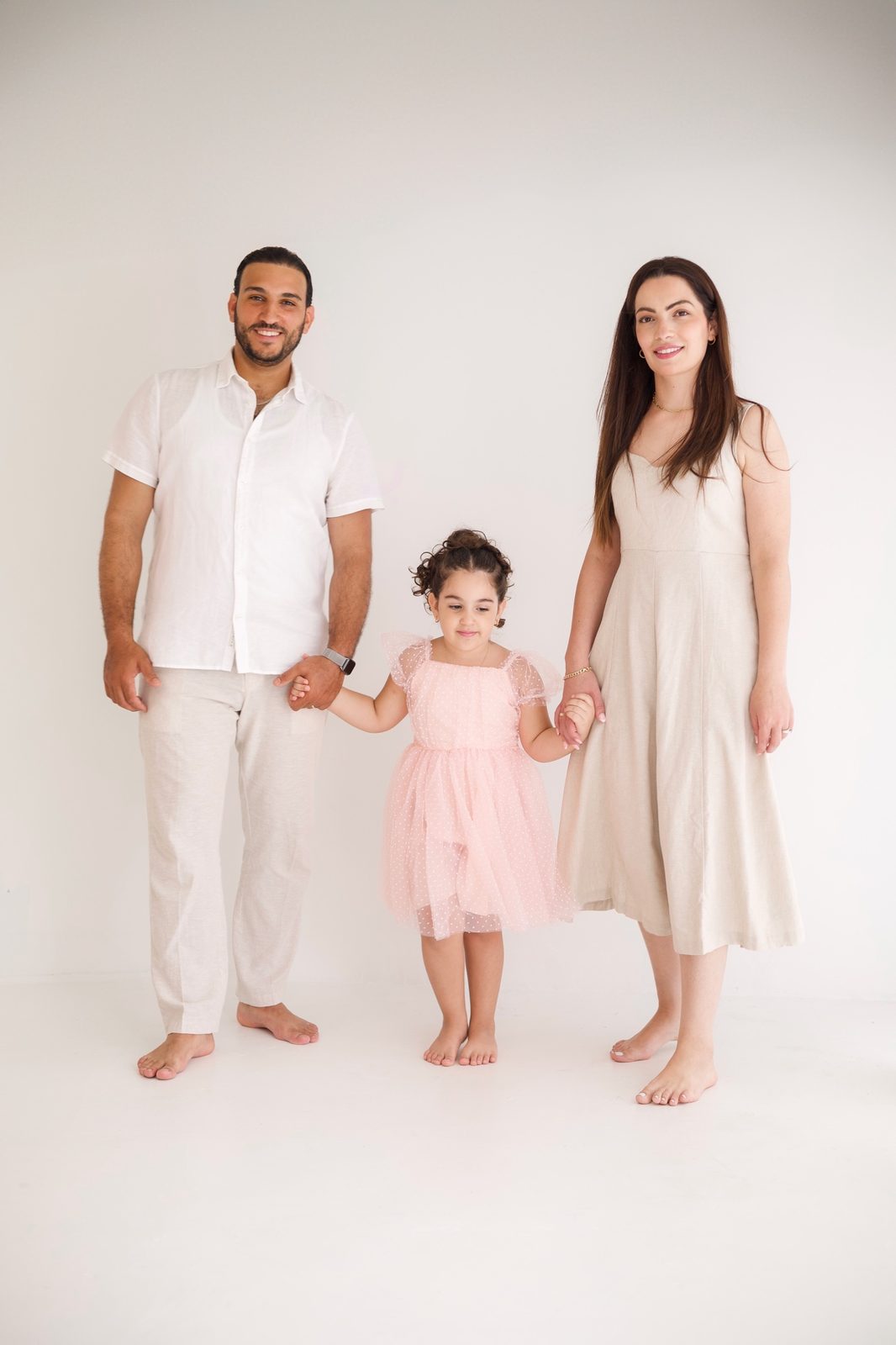 Family portrait photographed by Kamar photography